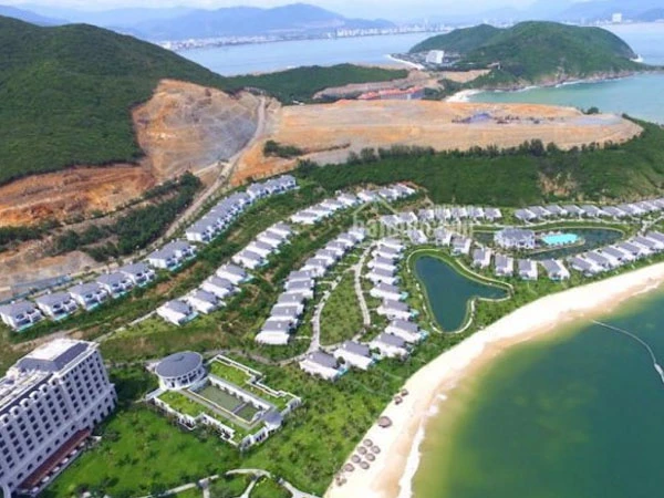 Sell land vip sea road, Viet My, 345M2, only 1.8 billion