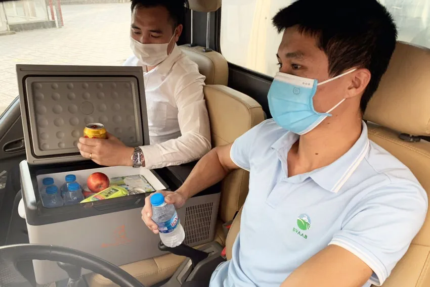Tủ lạnh mini ô tô Alpicool 